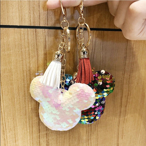 Sequin Mouse Ears Keychain - Picture 4 of 6